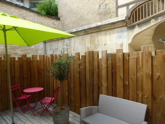 Insolite Appart Pasteur Apartamento Dijon Exterior foto